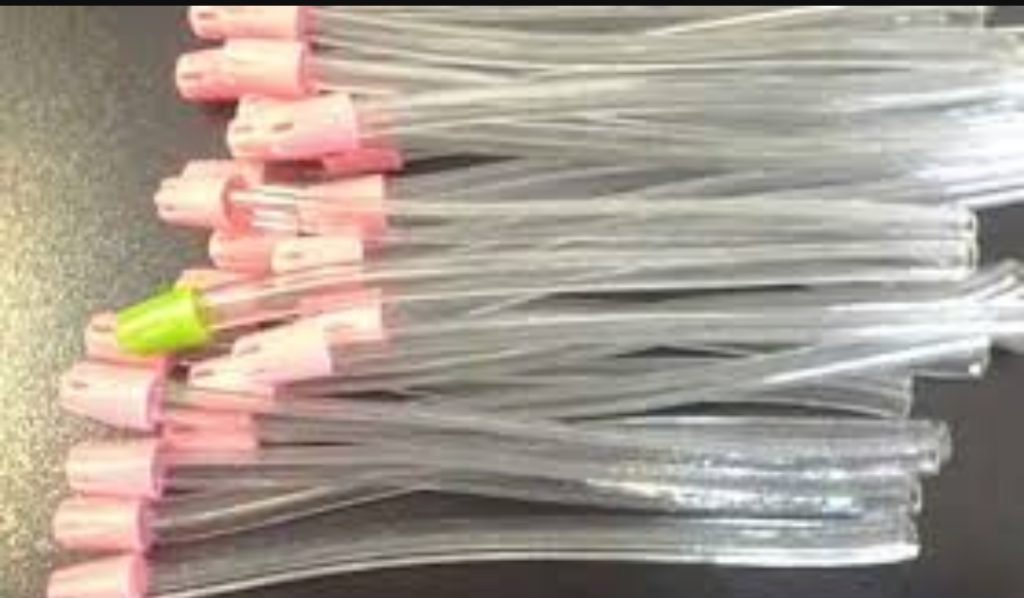 بهترین سرساکشن دندانپزشکی یکبارمصرف